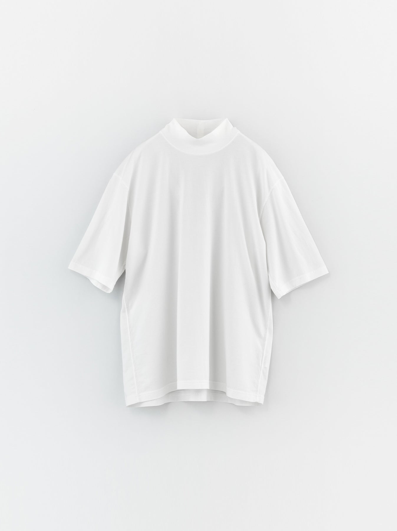 0233M30540188_Standard-tee-