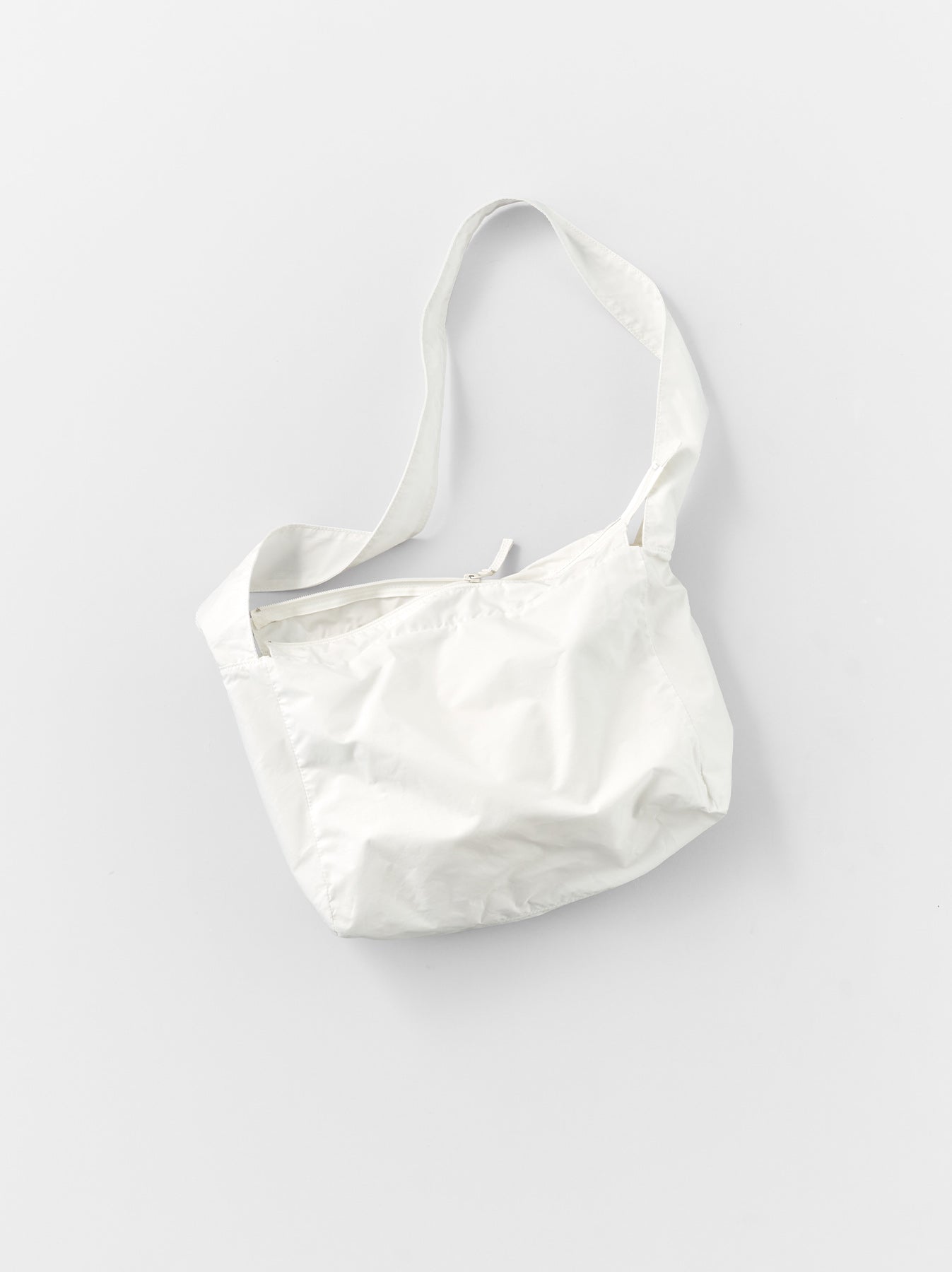ARTS & SCIENCE グレー ショルダーバッグ Square box shoulder bag M – ARTS&SCIENCE ONLINE SELLER