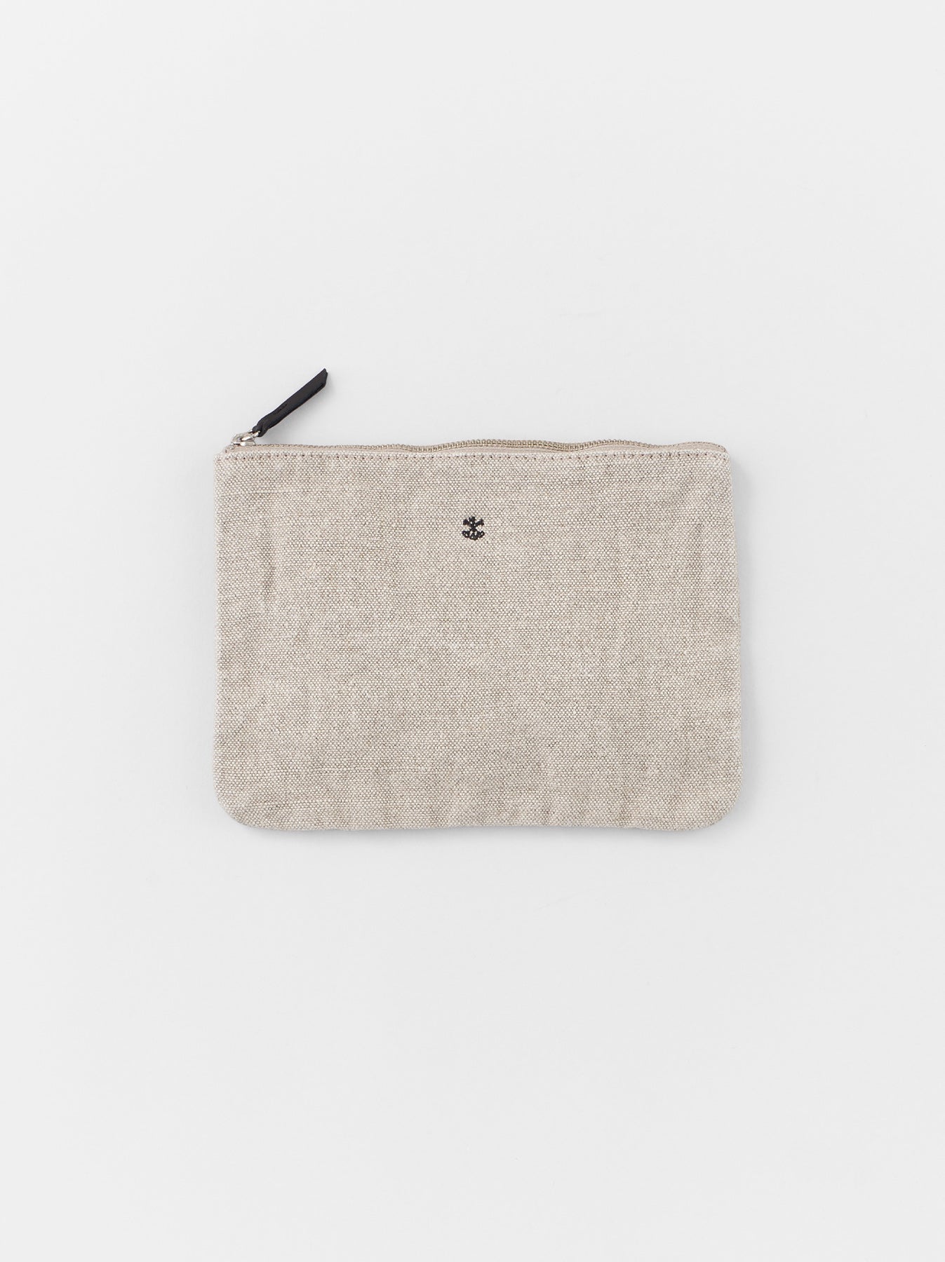 Pouch M – ARTS&SCIENCE ONLINE SELLER