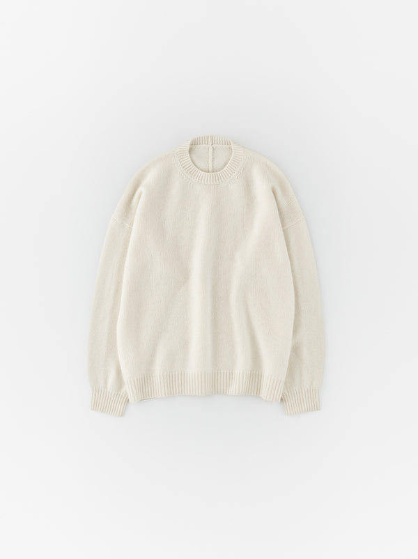 Back line sweater