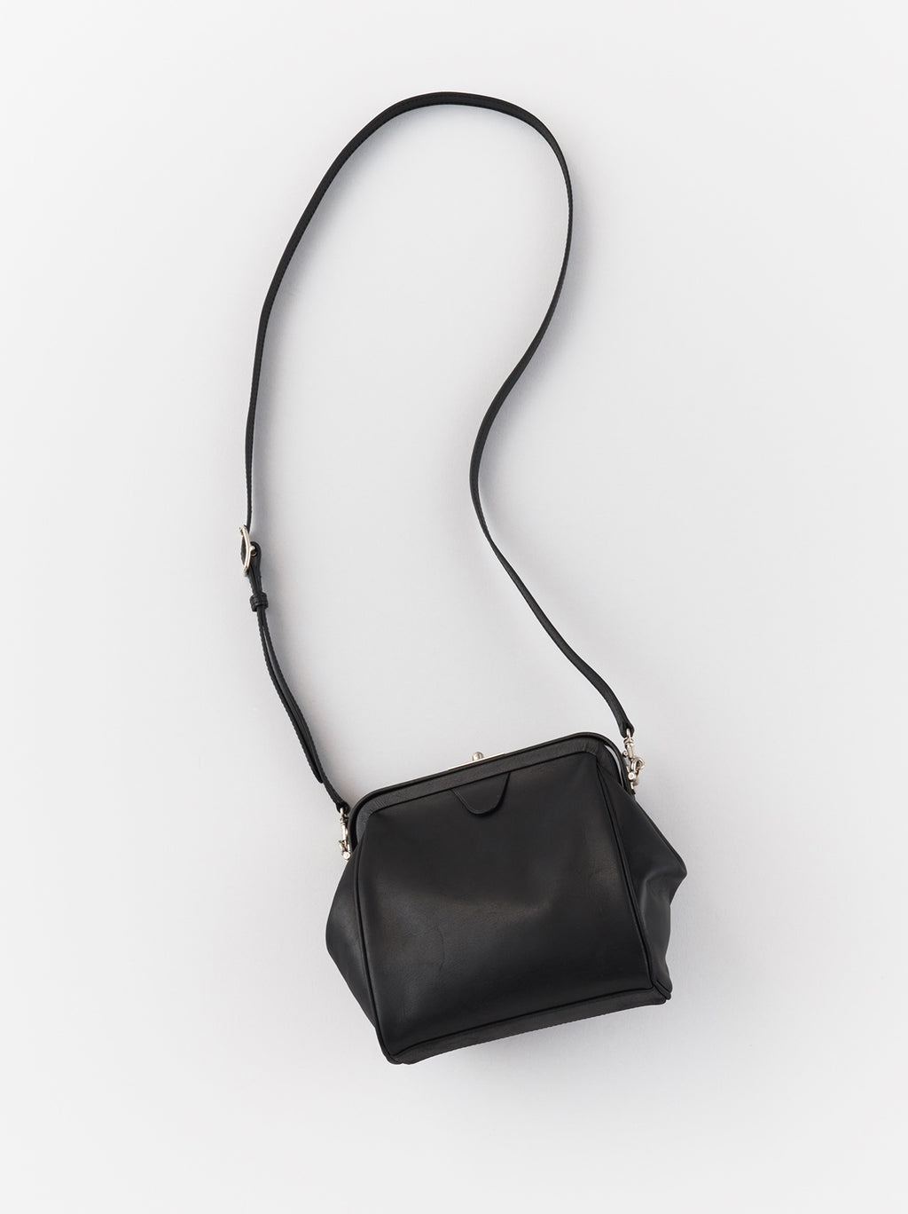 Gamaguchi shoulder bag