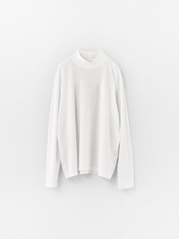 Standard tee mock neck long sleeve