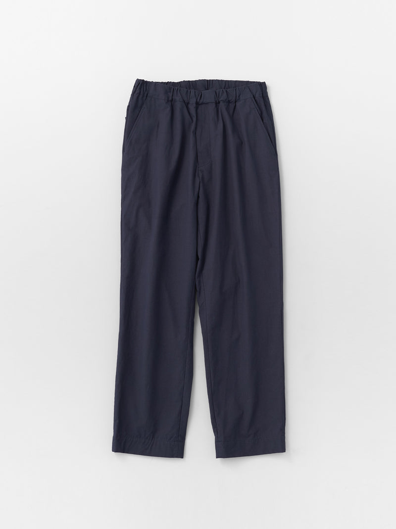 Standard easy tapered pants