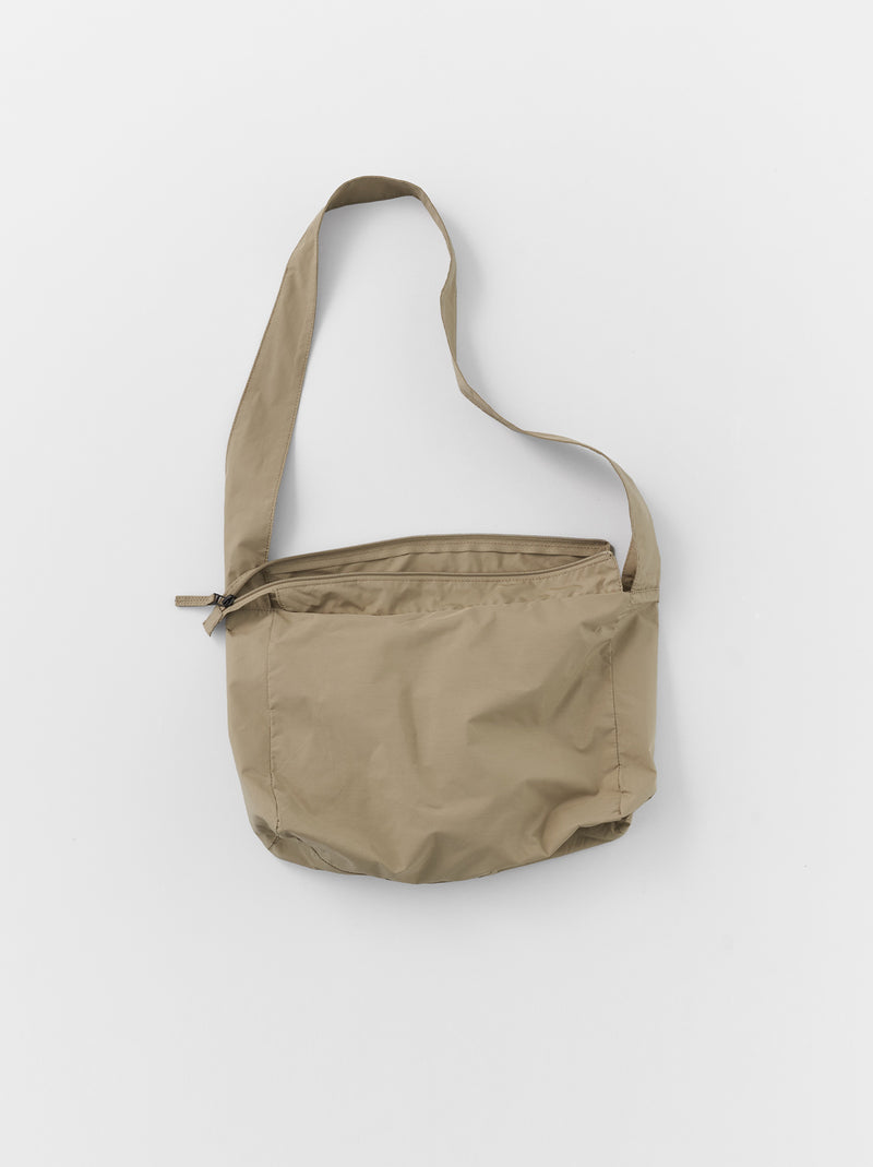 Square box shoulder bag M – ARTS&SCIENCE ONLINE SELLER