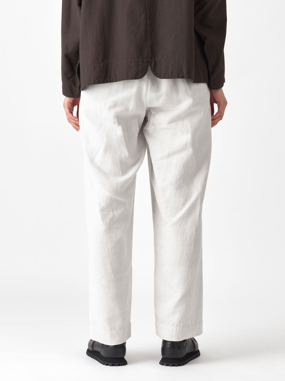 Straight easy pants – ARTS&SCIENCE ONLINE SELLER