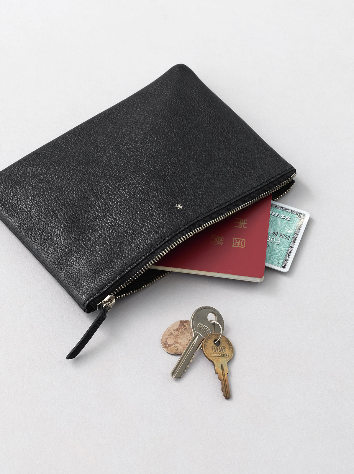 Pouch MS – ARTS&SCIENCE ONLINE SELLER