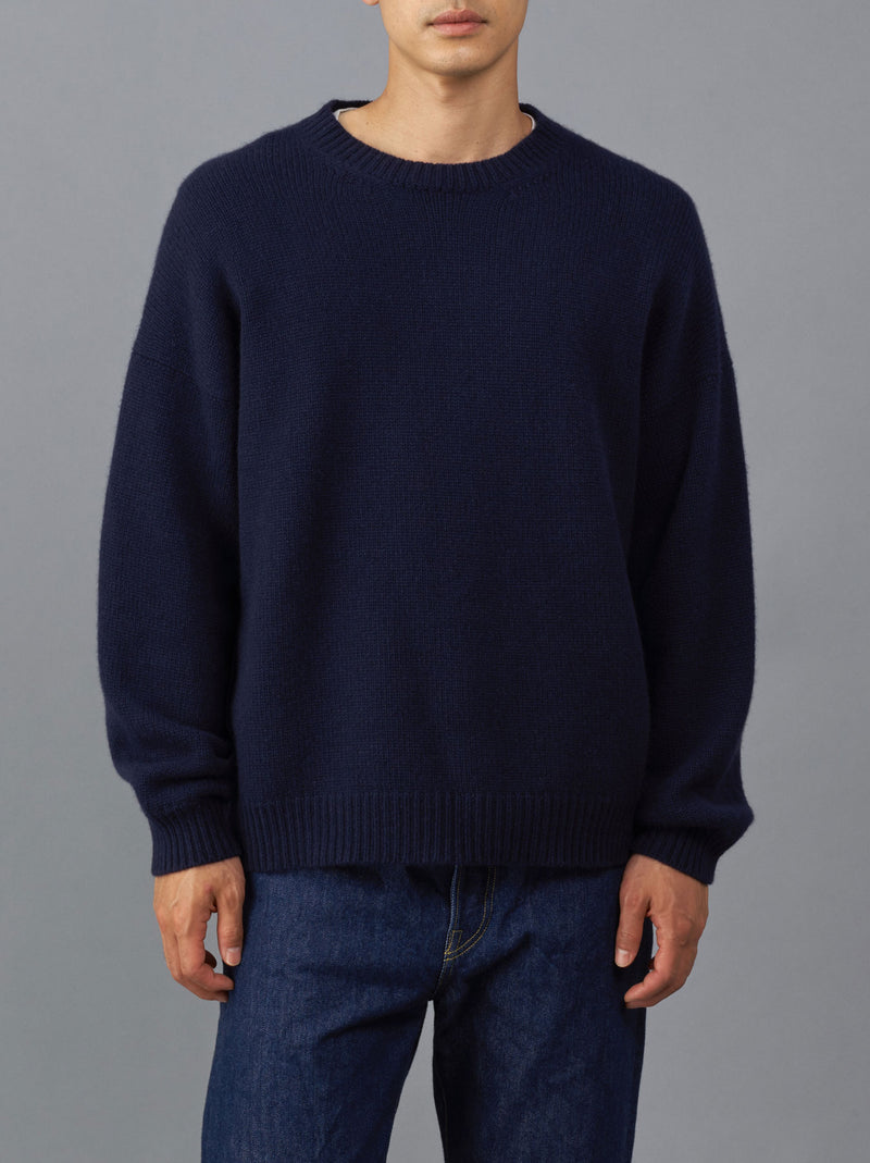 Back line sweater