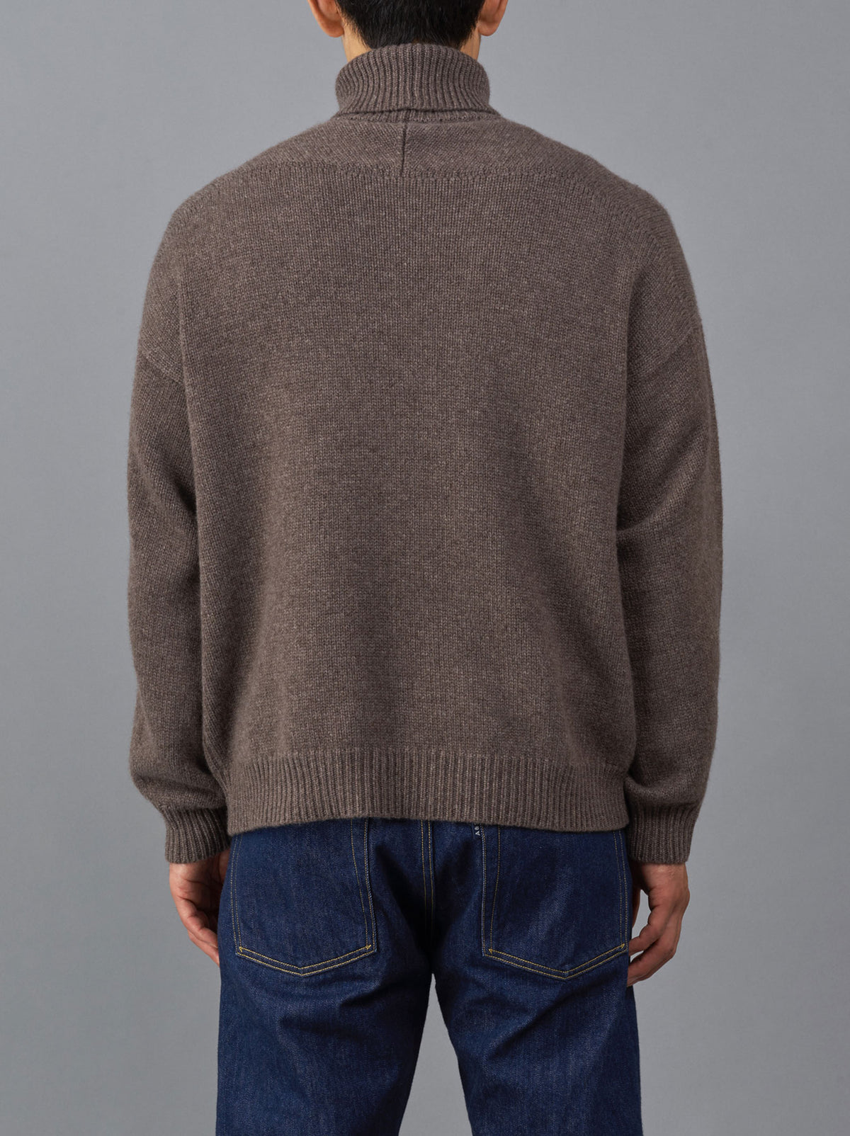 Back line turtle sweater – ARTS&SCIENCE ONLINE SELLER