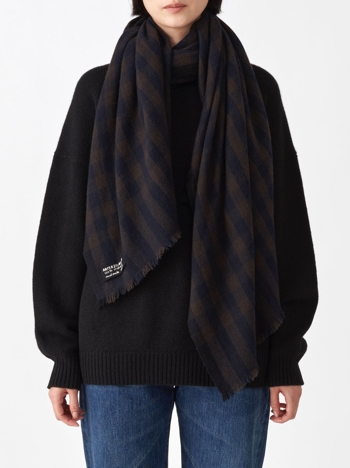 Bicolor check shawl M – ARTS&SCIENCE ONLINE SELLER