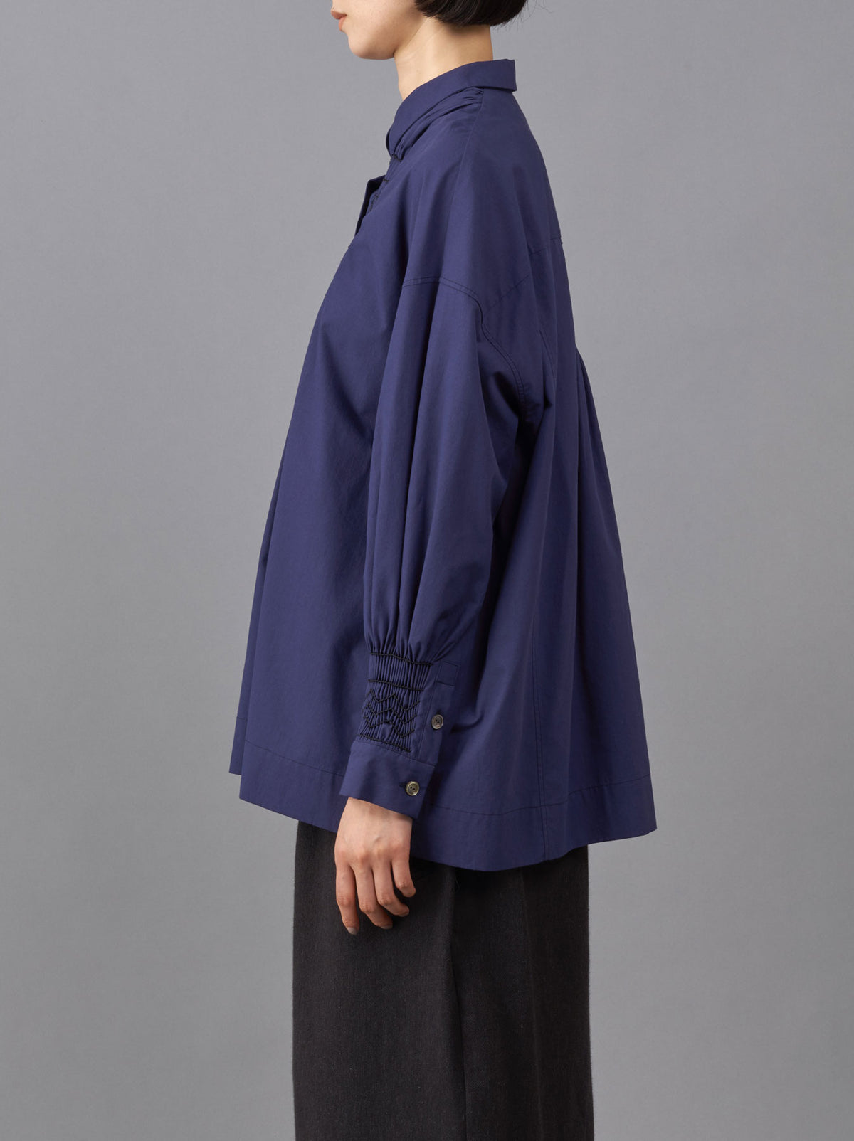 トップス Arts&Science Back botton tuck blouse back_6251L63130060_Smocking-