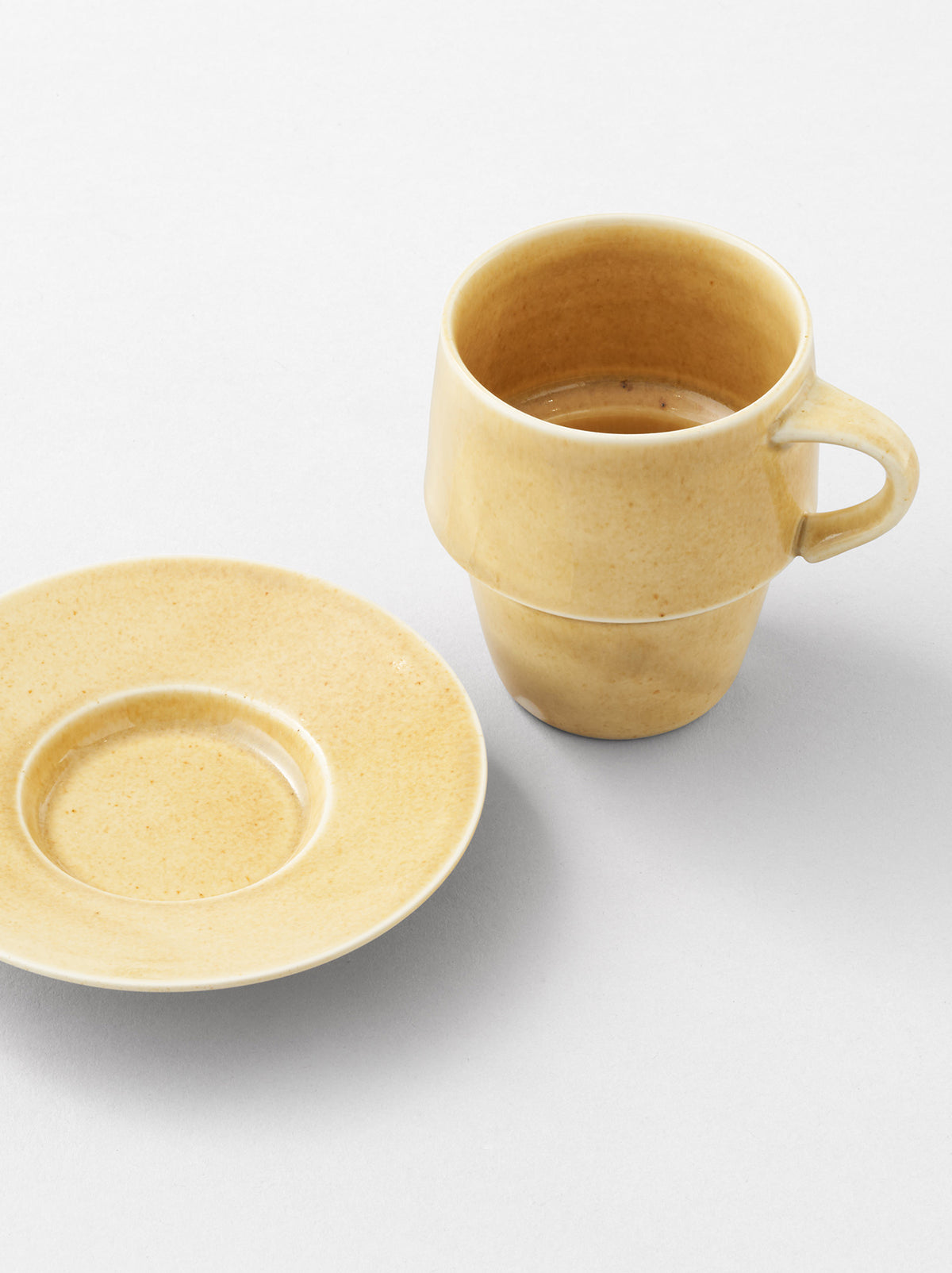 Stacking mug & saucer (Honey ash glaze) – ARTS&SCIENCE ONLINE SELLER