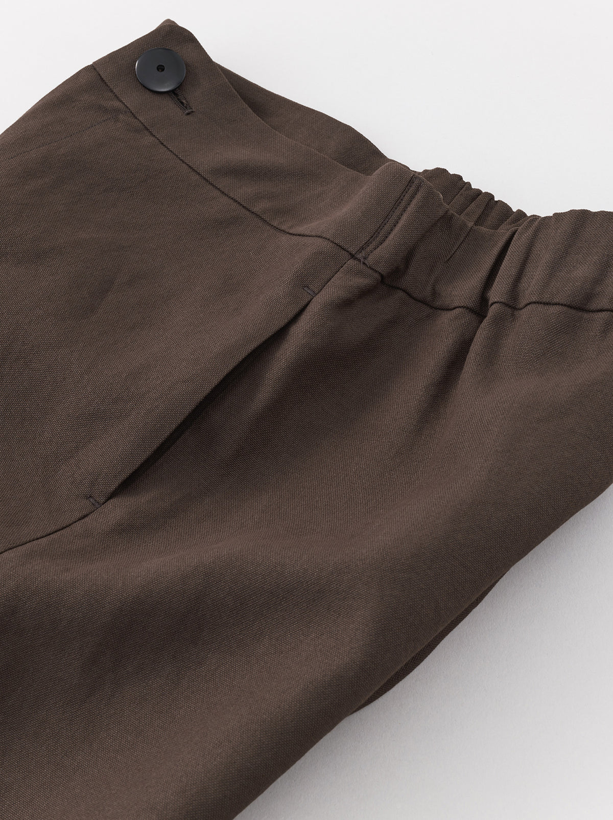 Back gum balloon pants – ARTS&SCIENCE ONLINE SELLER