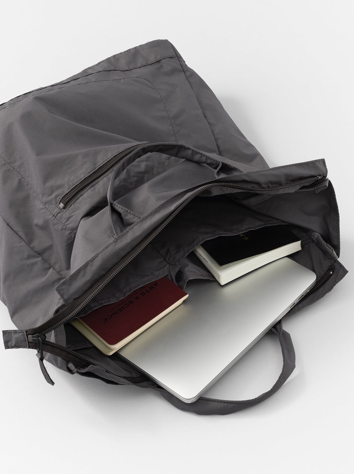 Front pocket 2 way tote bag L – ARTS&SCIENCE ONLINE SELLER