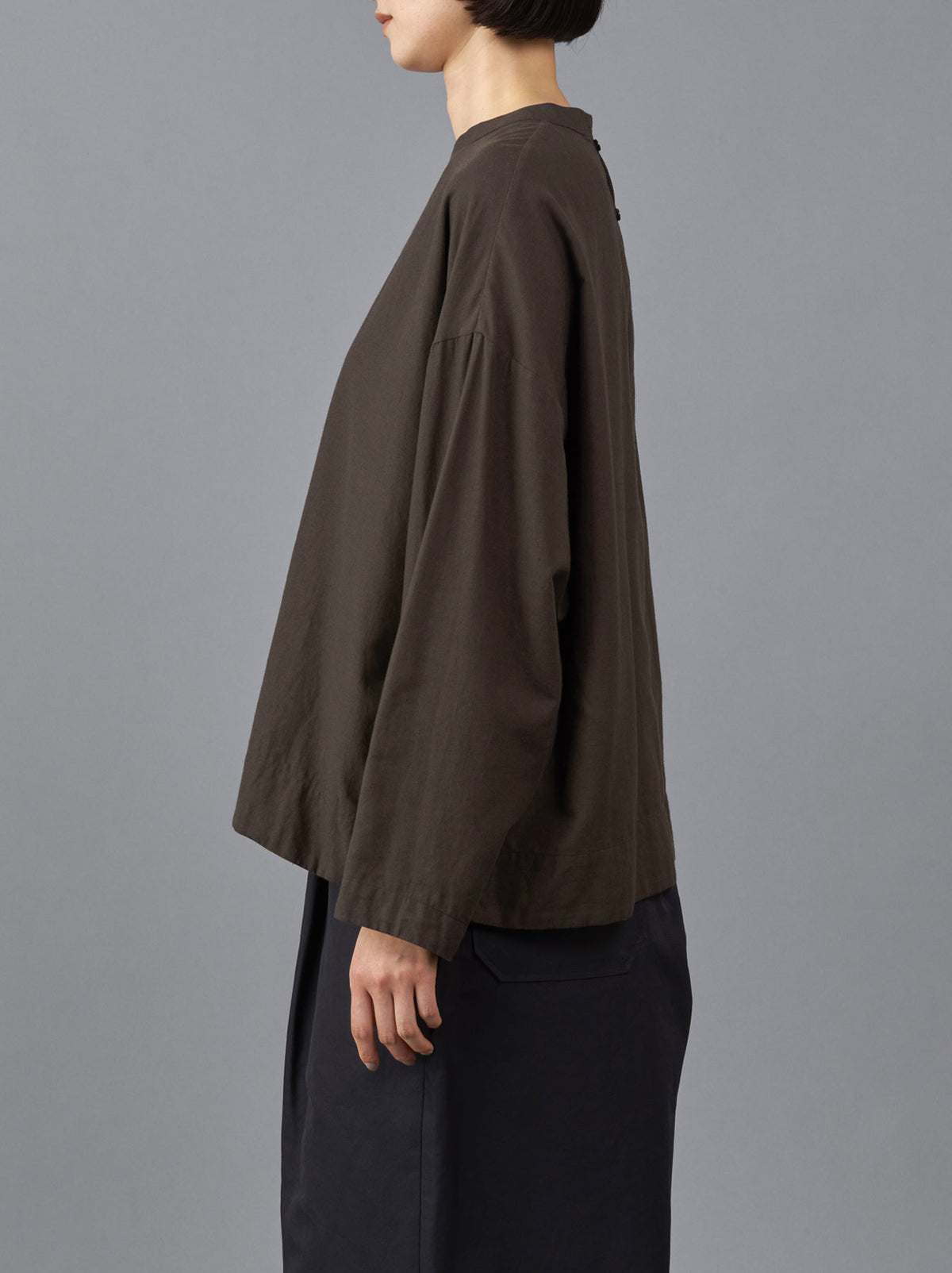 ARTS&SCIENAE 『Slip on blouse』 Bulky slip-on blouse – ARTS&SCIENCE ONLINE SELLER