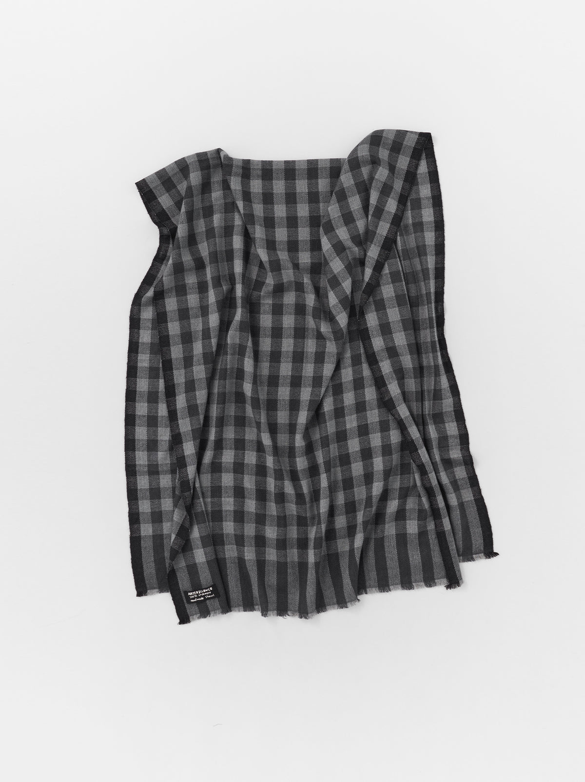Bicolor check shawl M – ARTS&SCIENCE ONLINE SELLER