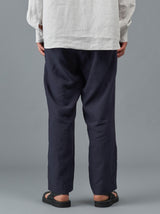 Standard easy tapered pants