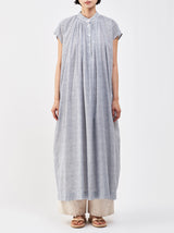 Button front no sleeve gather dress