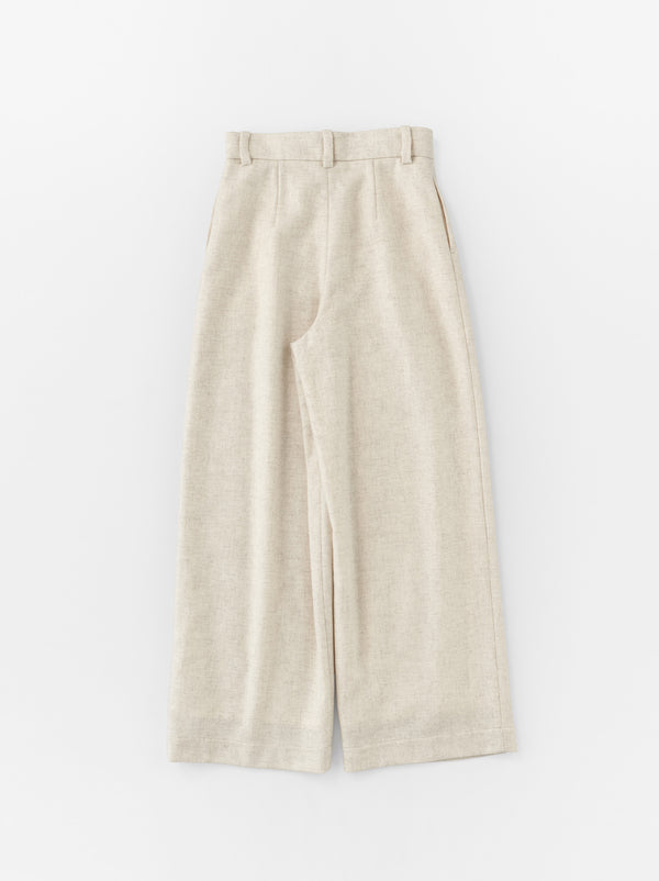 Dart front wide pant