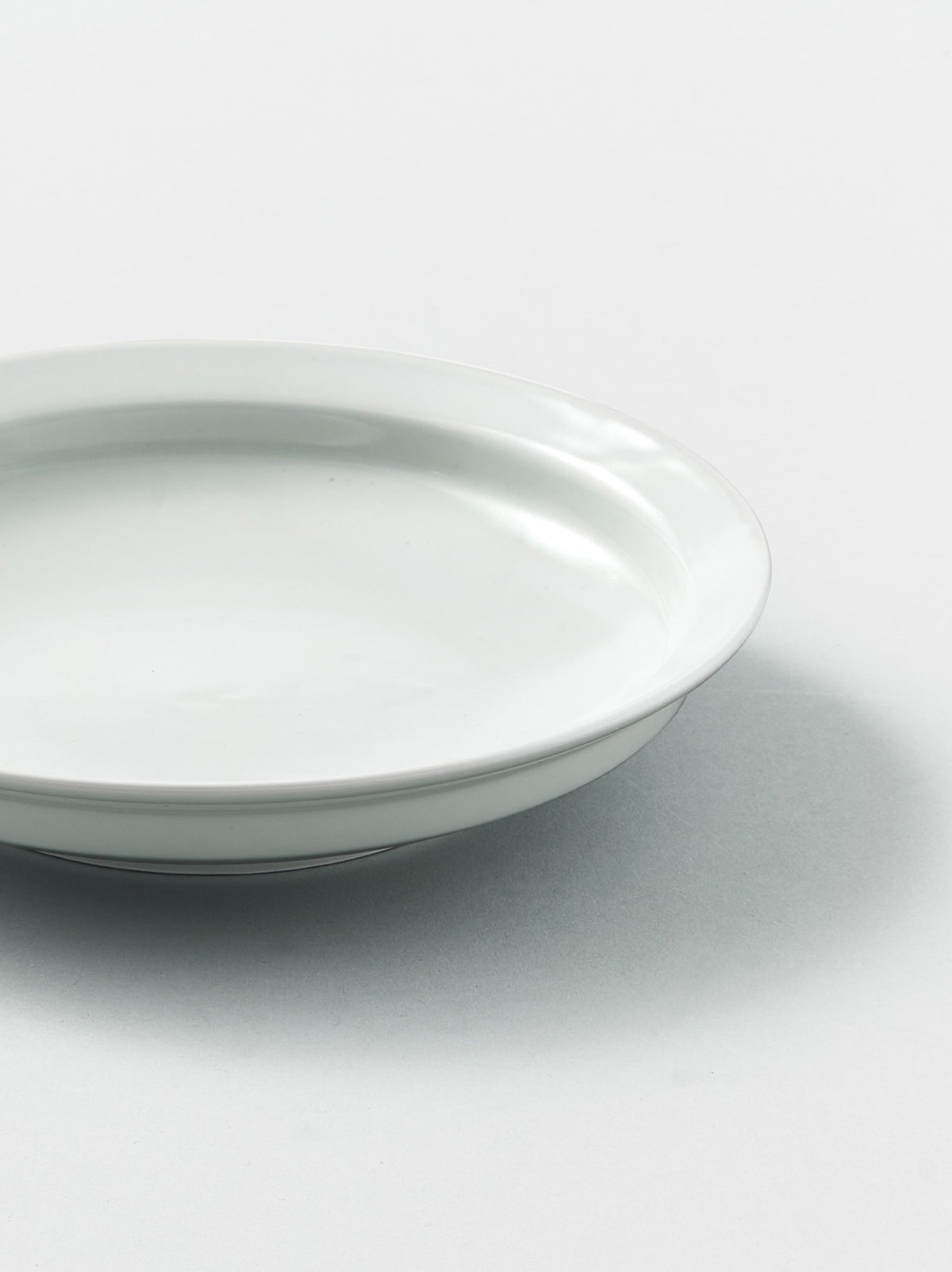 Deep rim plate – ARTS&SCIENCE ONLINE SELLER