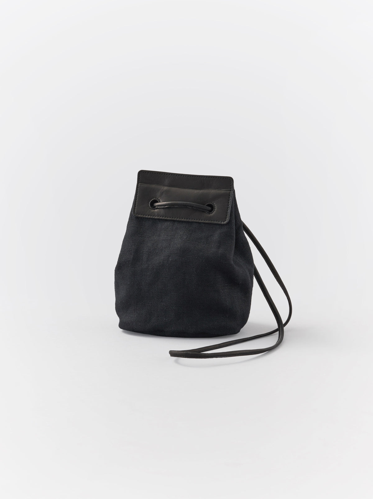 Oval lantern shoulder bag mini